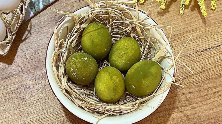Оливкові крашанки